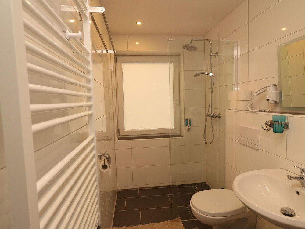 City Apartment With Waterbed