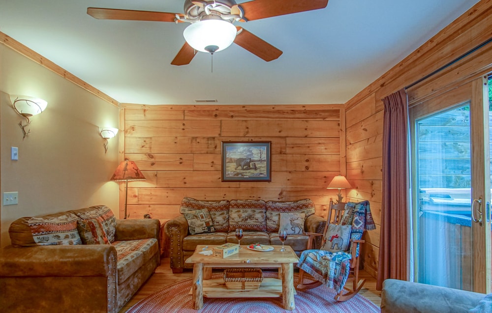 Loggers Run #8: 5 Bedrooms, 3.5 Baths