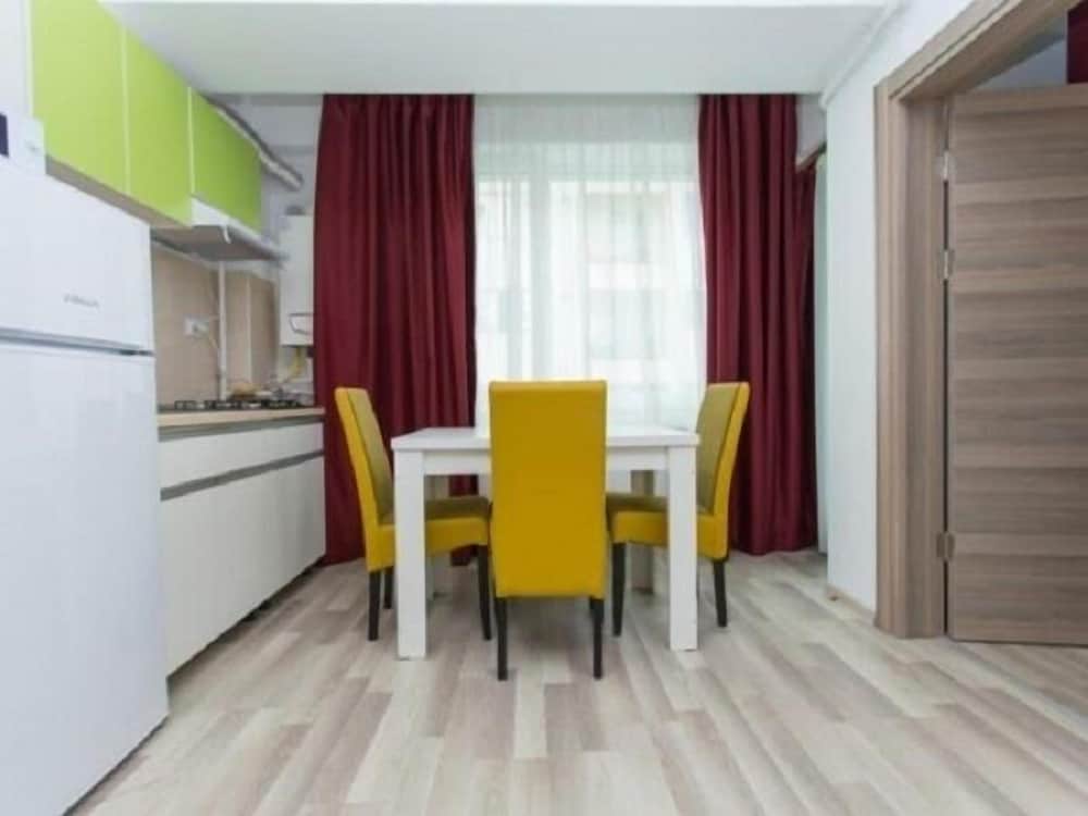 Apartamente Summerland SUN & FUN view 3