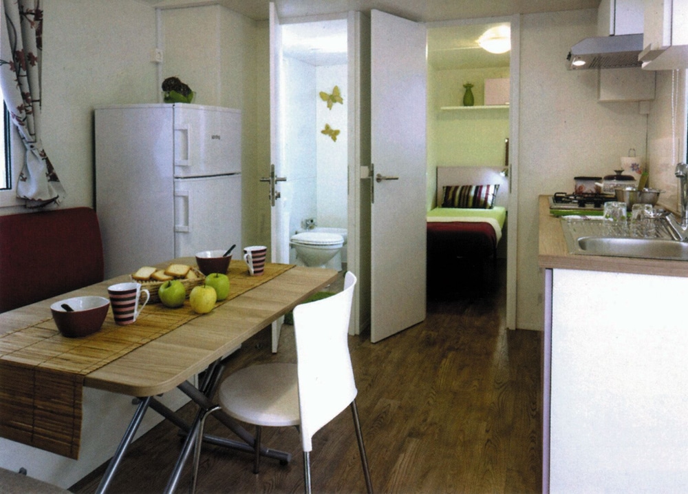 Victoria Mobilhome Camping Orsera view 3