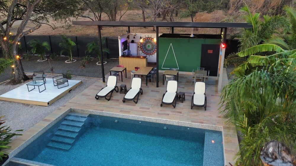 Pyramid Lodge Tamarindo Ramses view 3