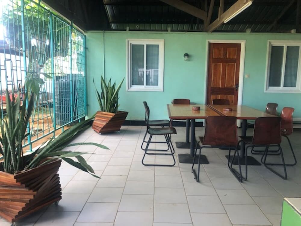 Unu Pikin Guesthouse