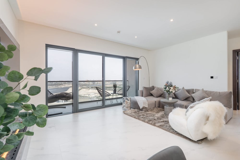 Amazing 2-bedroom in Sobha Creek Vistas Grande