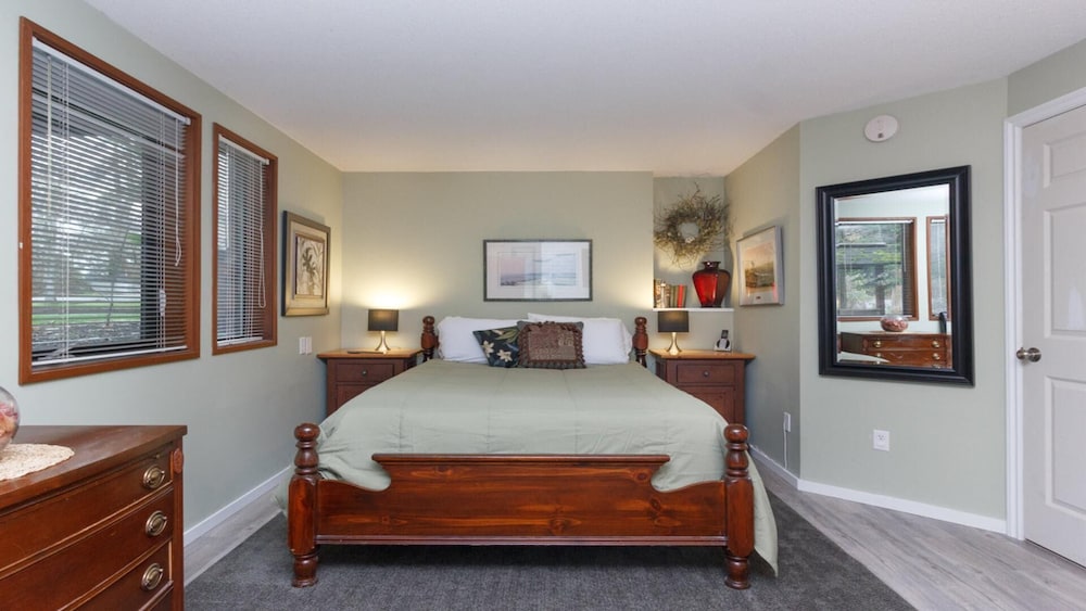 Cole's Bay Vacation Retreat Cole's Bay Suite
