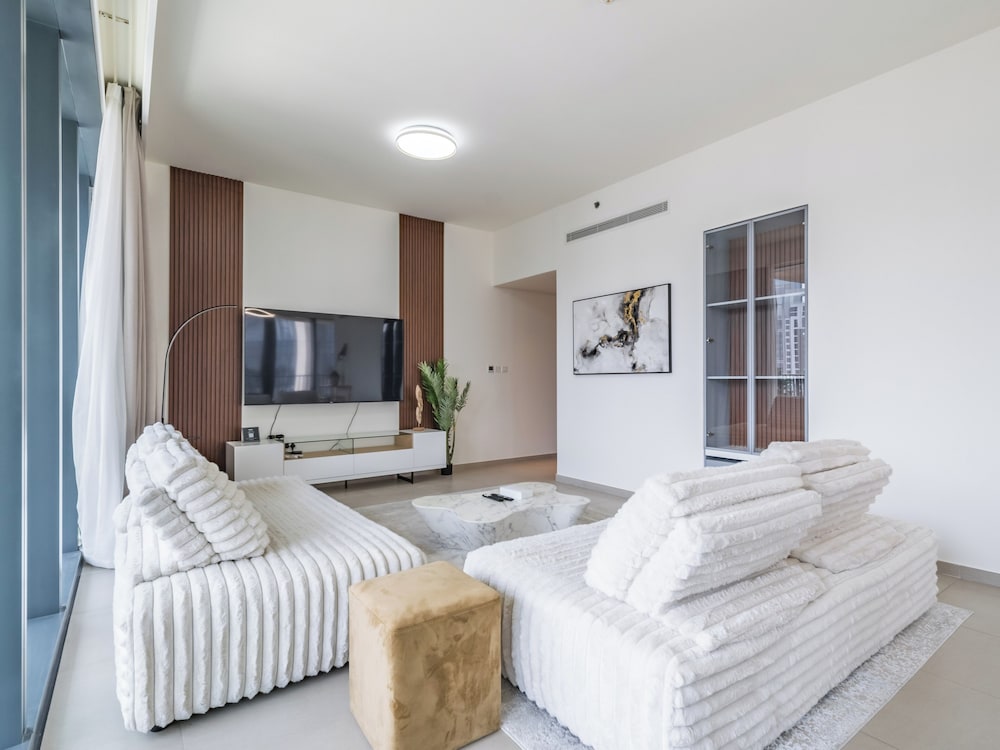 BLVD Heights Residences - Downtown