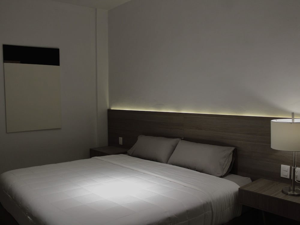 Pachuca Vacations - Hotel Blanco Pachuca - Property Image 6