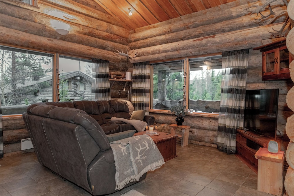 Villa Mörri - Cozy 4BR Cabin in Ruka