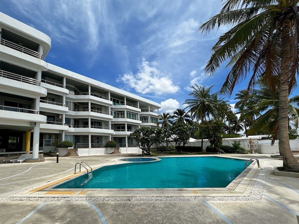 Seaview 2beds in the heart of HuaHin BP2