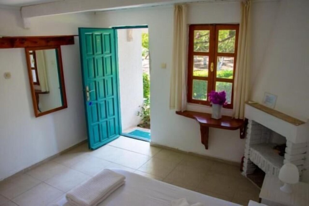 Myndos Bed & Breakfast