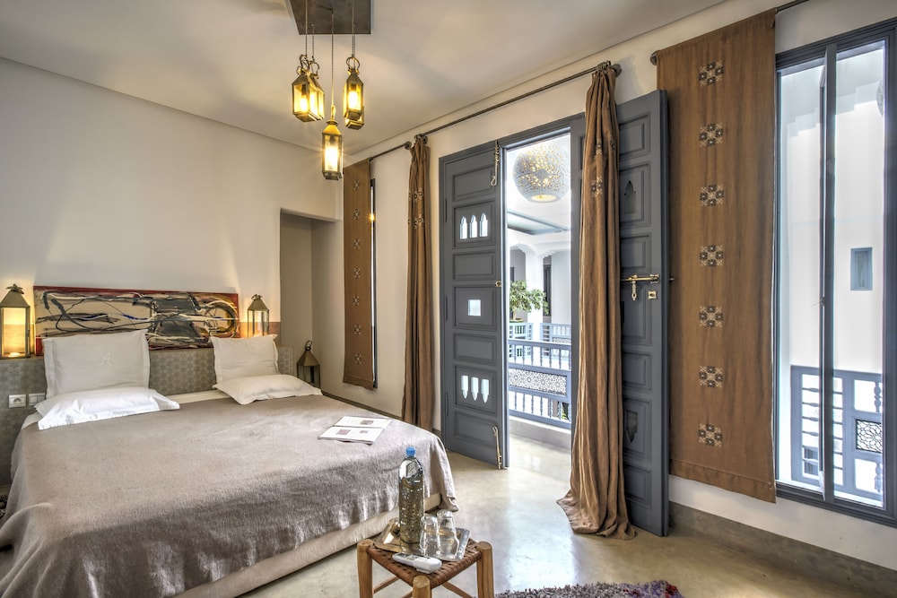 Riad Awa