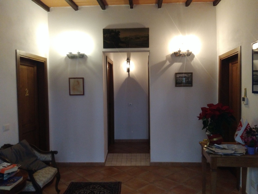 Photo 37