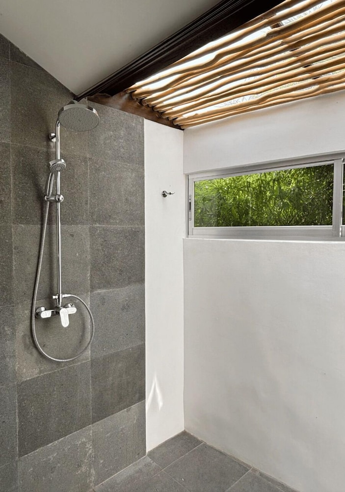 Tropical Townhouse 3 Bedrooms Seminyak