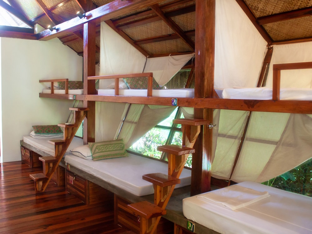 Harana Surf Resort - Hostel view 2