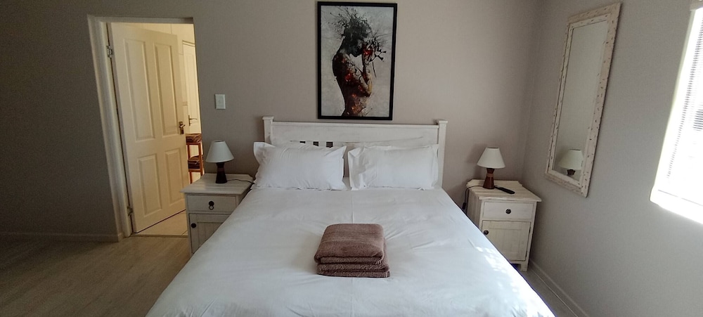 Relax in Style at Ndigo Blue, Langebaan's Coziest Holiday Home