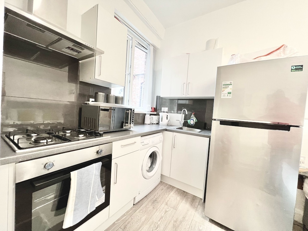 Flat 2