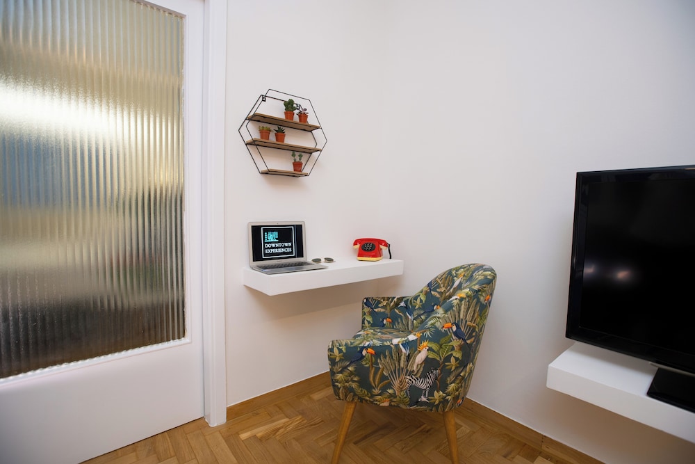 Ruby's Urban Residence Koukaki photo 5