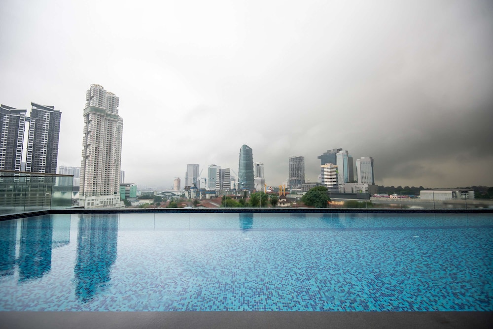 2BR Dual Key SKS Pav Ciq, JB Sentral, Free Parking
