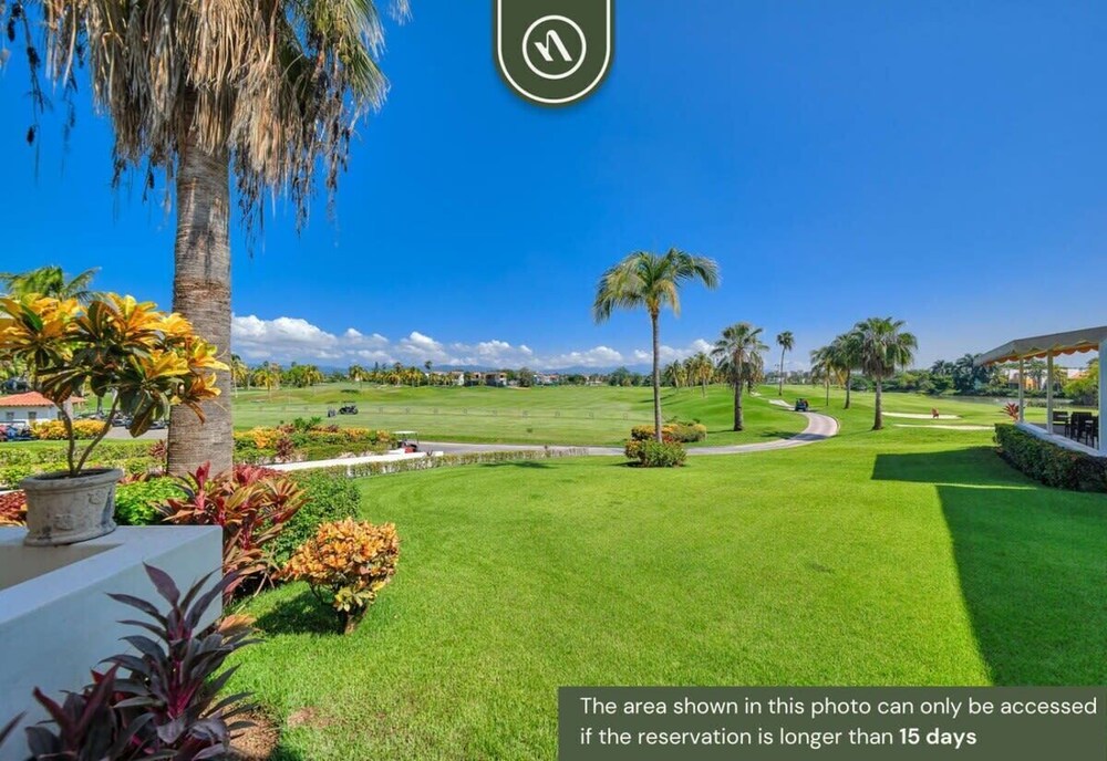 Amazing 2BR Condo in Nuevo Vallarta - Pool - King