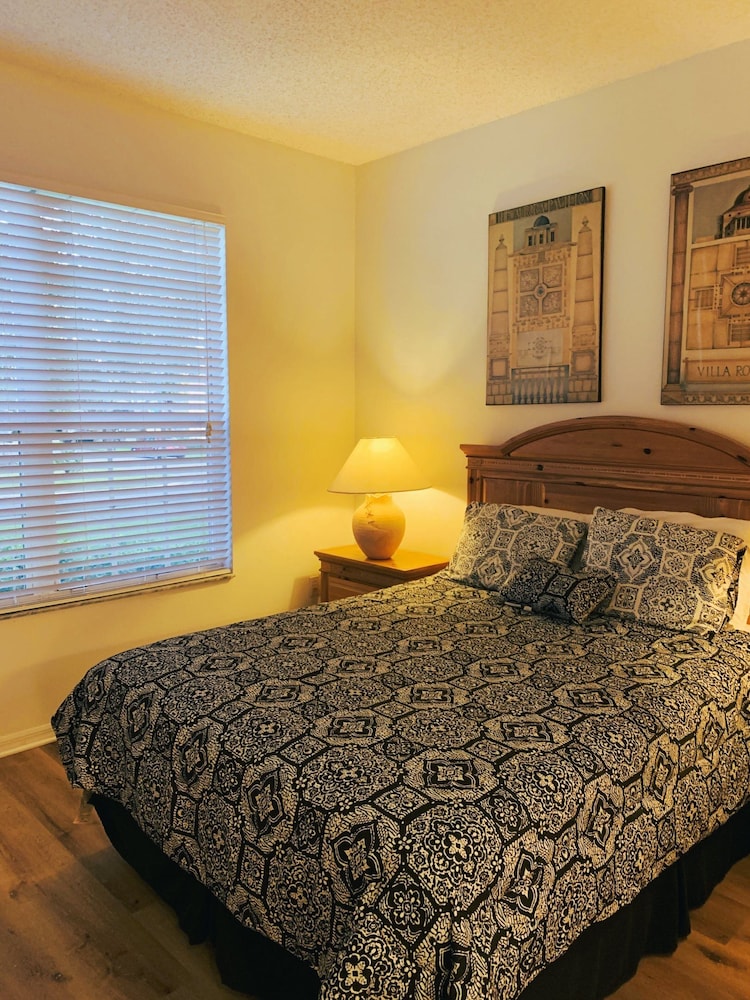 Robin's Southern Dunes Vacation Home