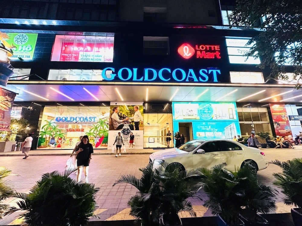 Gold Coast Apartment
