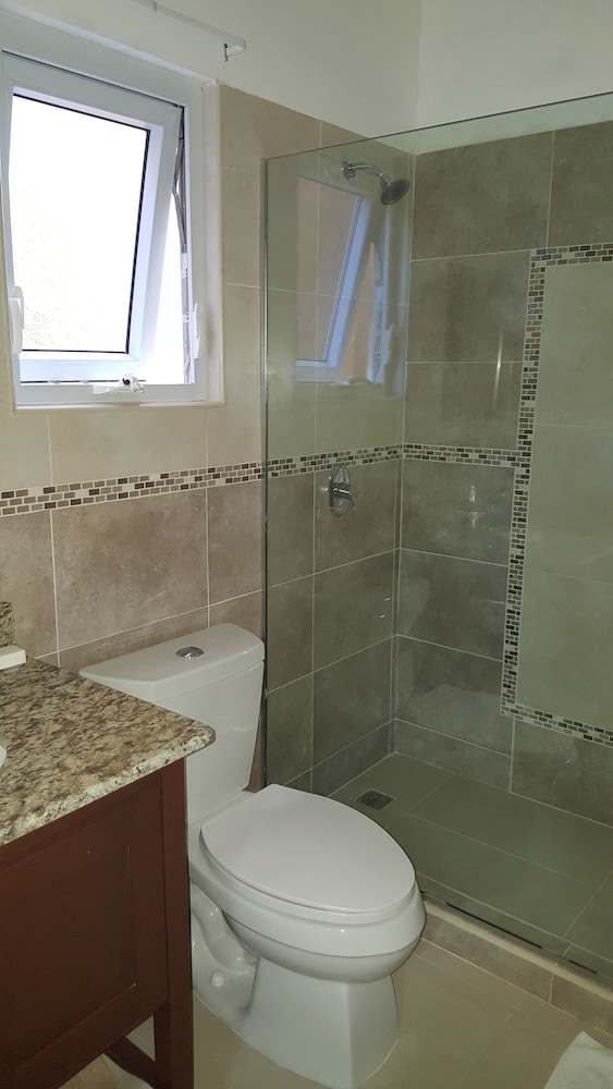 Executive Suites - Palms of Ottawa