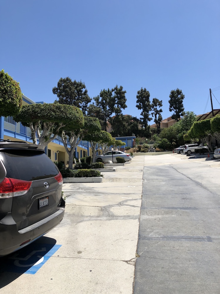 Kings Lodge Motel