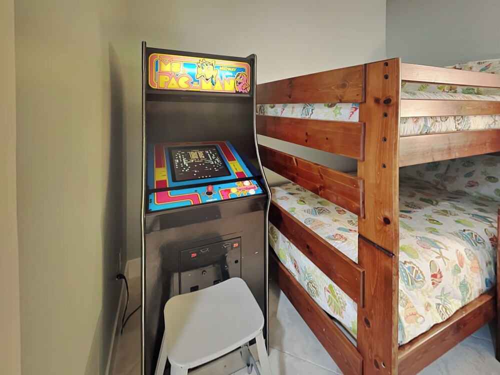 High Seas by Ryson Vacation Rentals