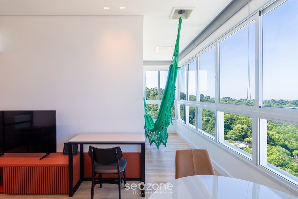 Apartments 850m From Praia Brava - RCX