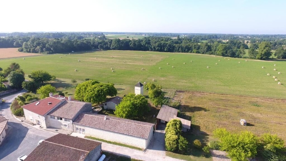 Château Pierre de Montignac
