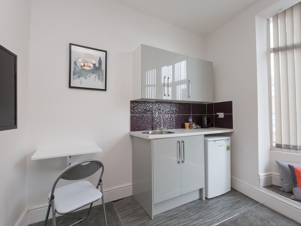 Townhouse Plus @ 40 West St