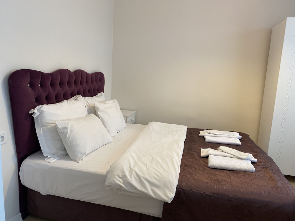 Spinel Hotel - Image 81