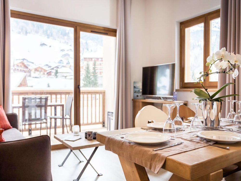 Apartment in Beaufort With Spa & Mountain Views