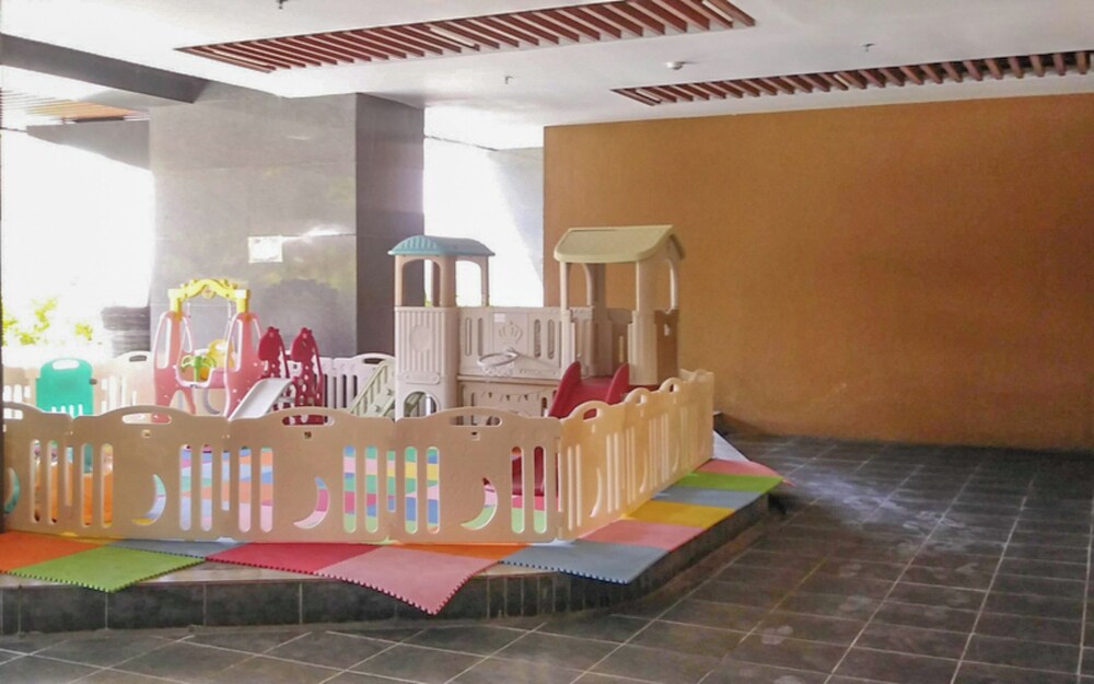 Modern Suite 1Br At Grand Sungkono Lagoon Apartment