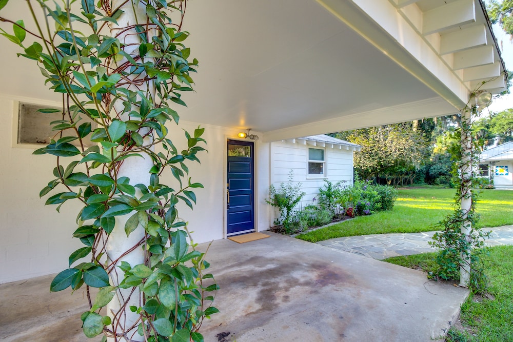 Savannah Vacation Rental ~ 7 Mi to Downtown! view 2