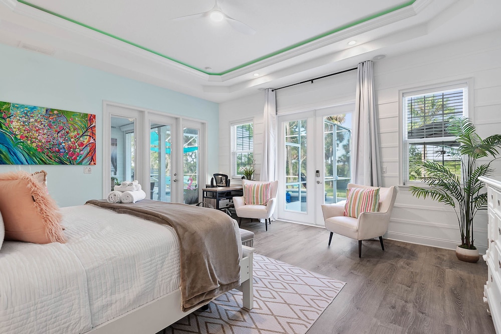 5BR Retreat Pool Opt Heated Spa Bikes Views