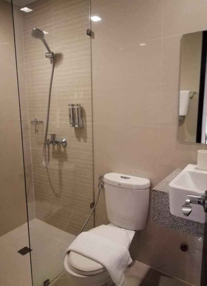Uptown Park Suites Tower 2