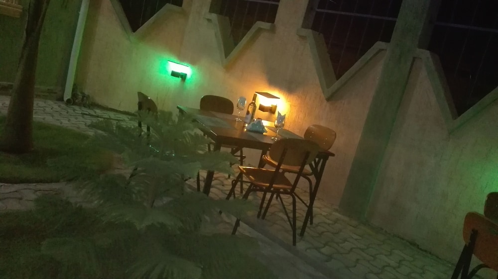 Naam Suite Motel - Adults Only