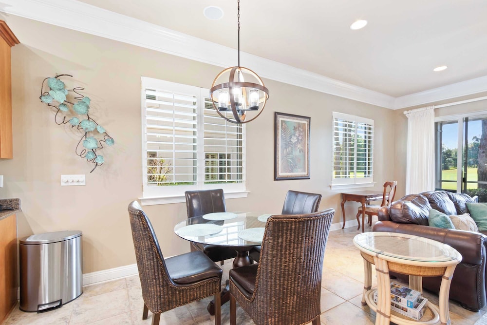 Luxury 3 Bed 3 Bath Resort Beaches Pool Golf