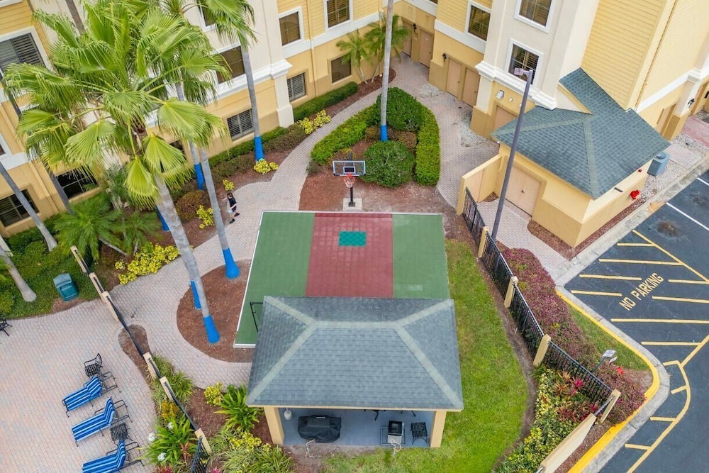 Staysky Orlando Family Suite w/ Kitchen