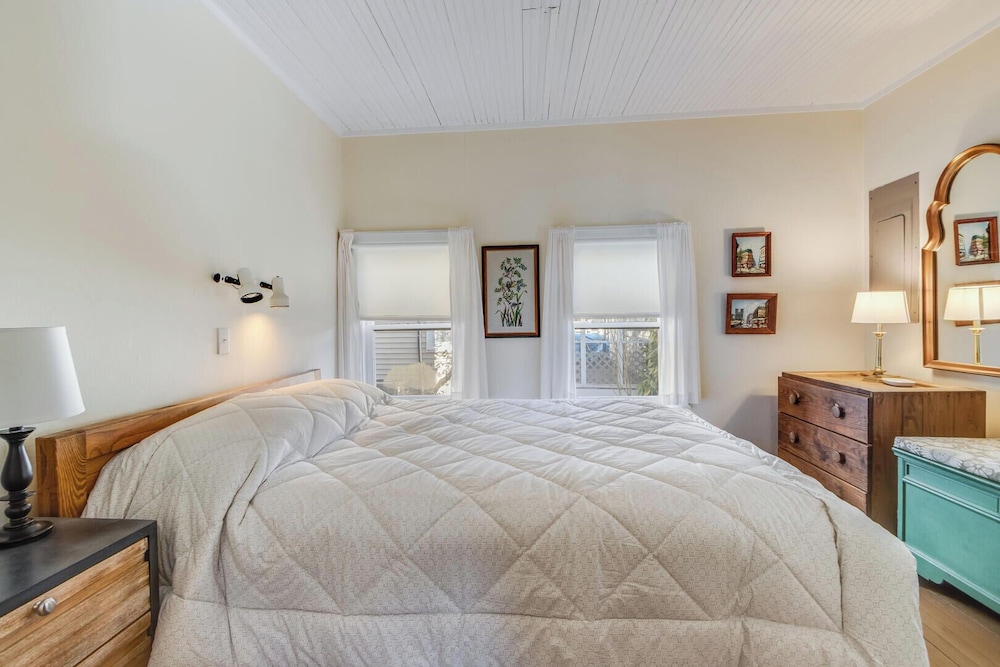 Hickman Street 103