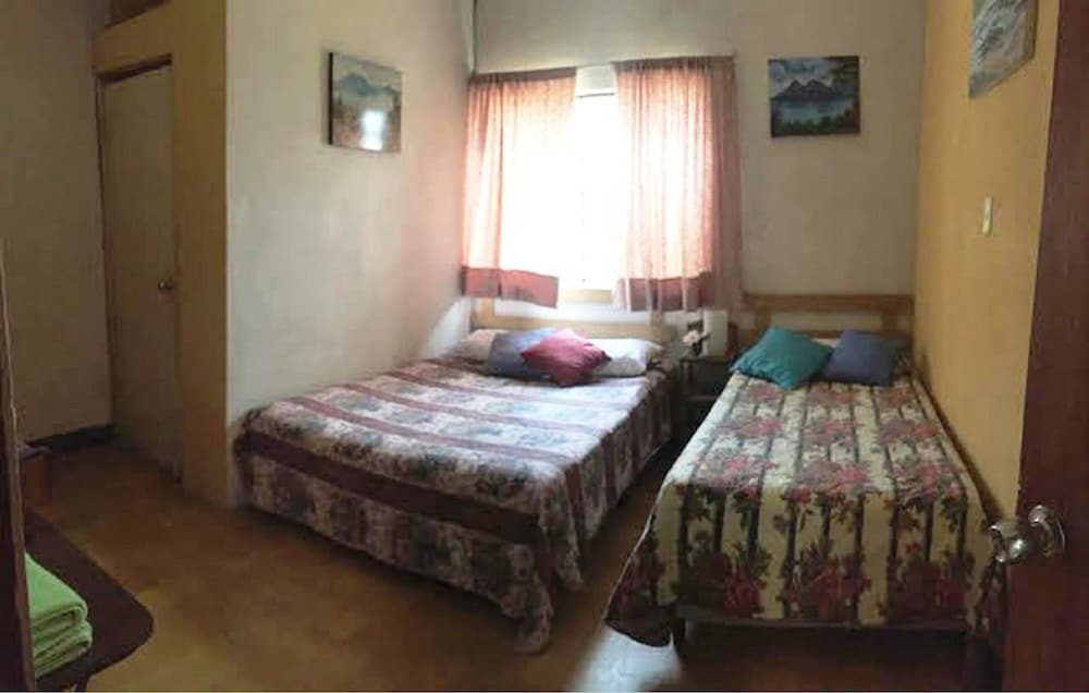 Hotel Mi casa Guatemala view 4