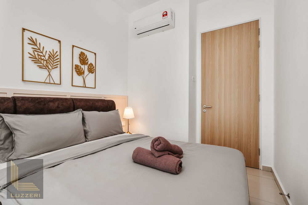 Legasi Kampung Bharu Guesthouse