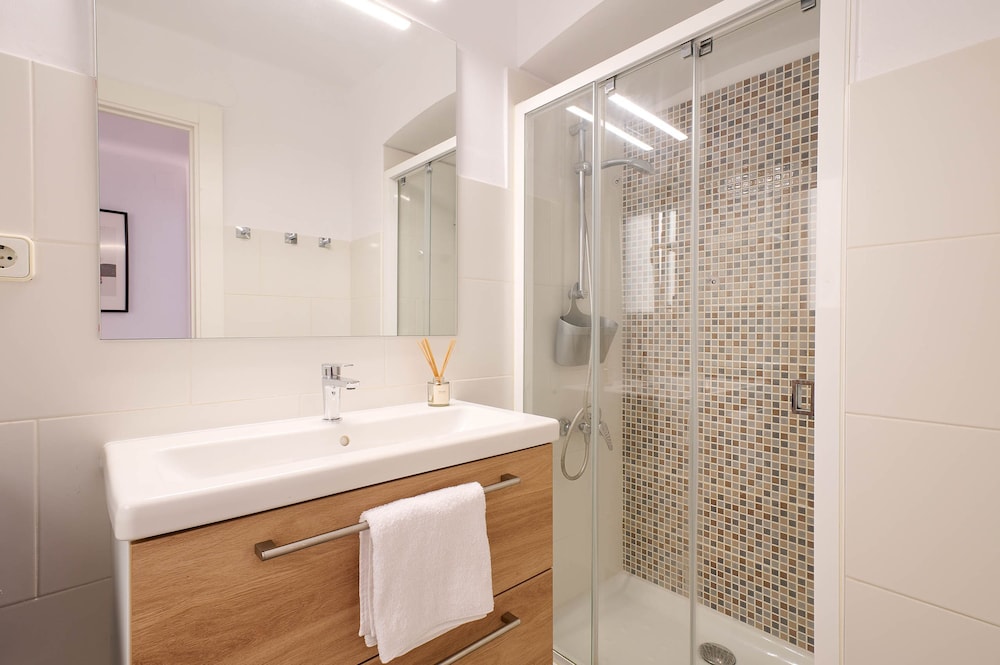 Llevant in Llafranc With 3 Bedrooms and 2 Bathrooms