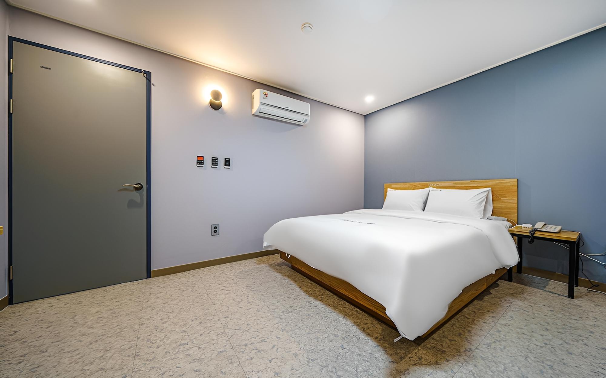 Gwangju Sangmu Hotel Su view 4