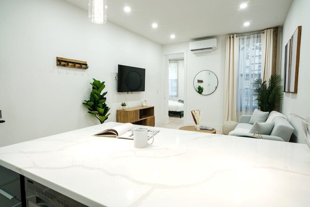 317 UES Apartments