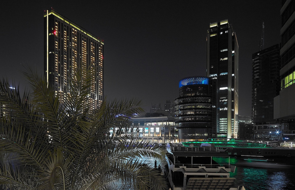 Dream Inn Dubai Duplex Marina Quays