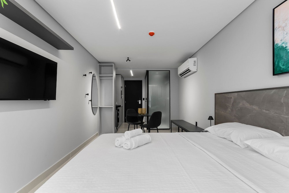 Alta Garden Housi by Carpediem