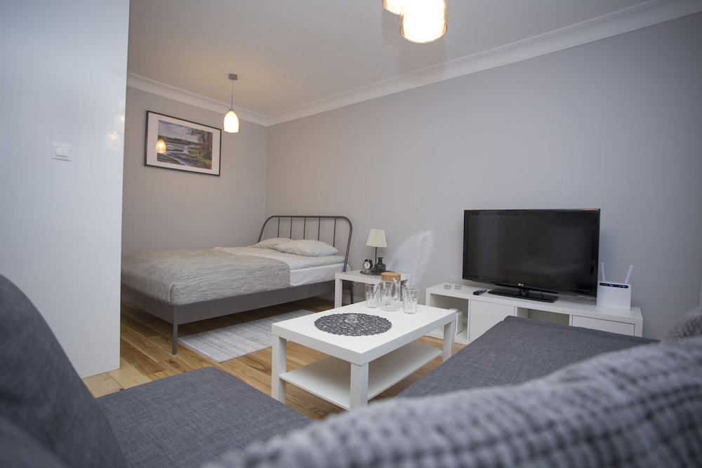 Central Rental - Apartament Aleja Bluesa view 5