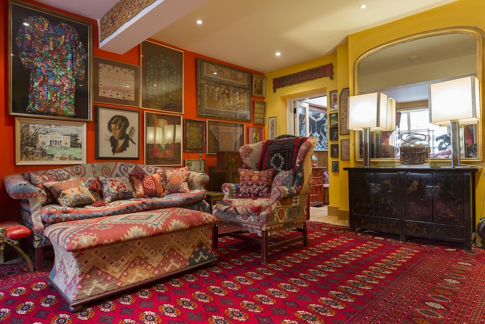 Godfrey Street II by Onefinestay