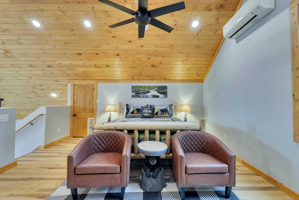Hot Tub, Game Room & Views Near Downtown Gatlinburg Perfect Too by Avantstay